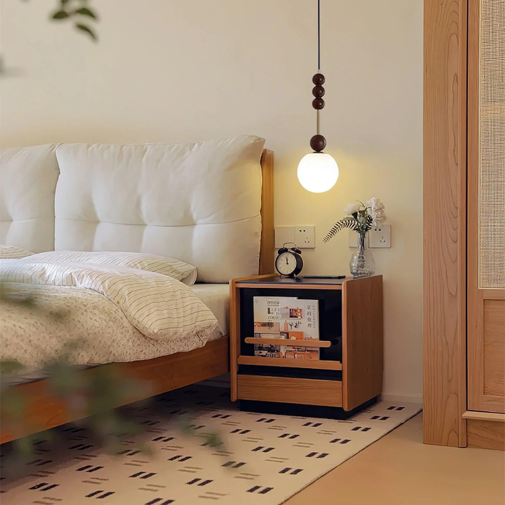 Minimalist Circular Pendant Lamp