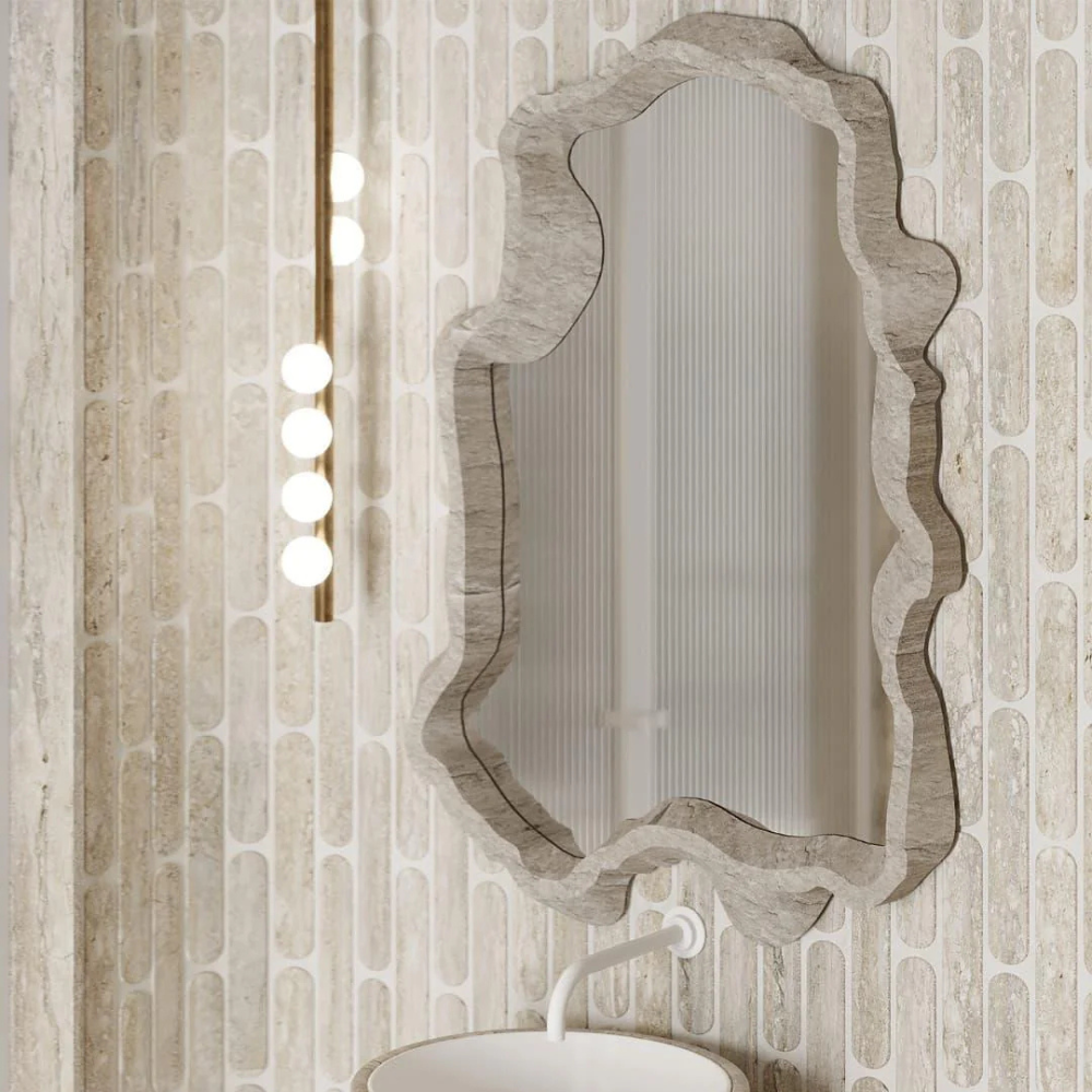 Vertical Globe Wall Lamp