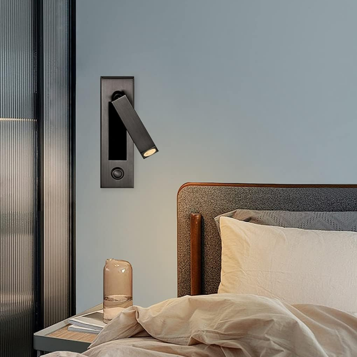 Minimalist Recessed Wall Lamp