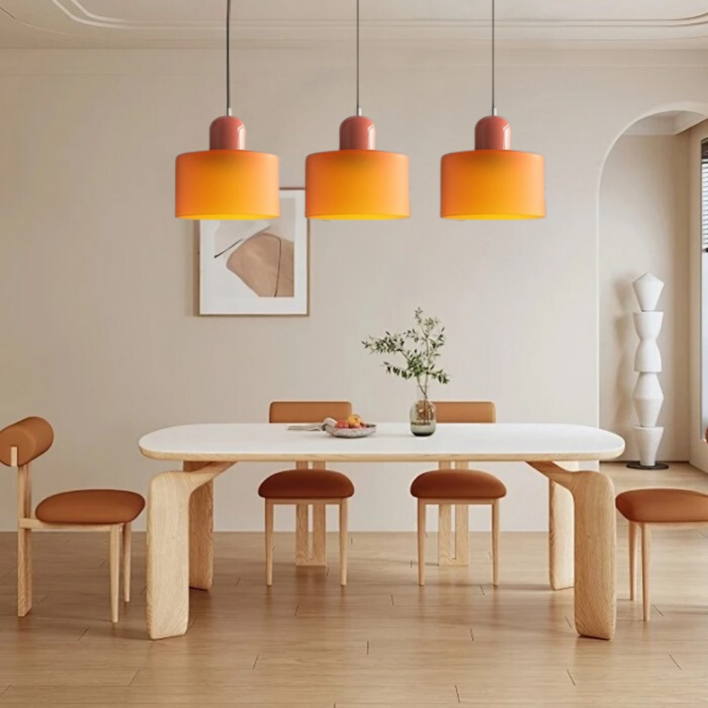 Curved Sculptural Pendant Lamp