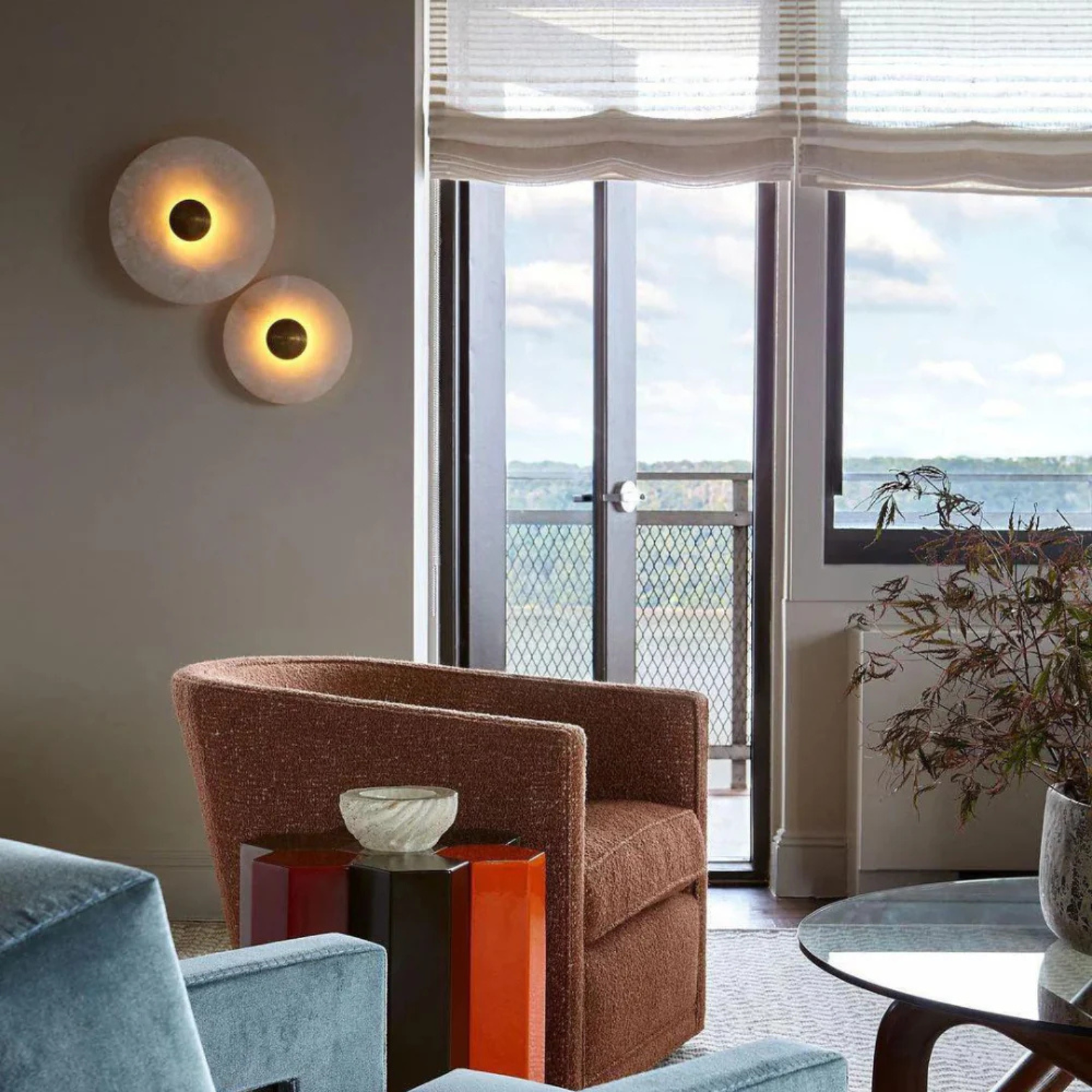 Marble &amp; Aluminum Wall Lamp