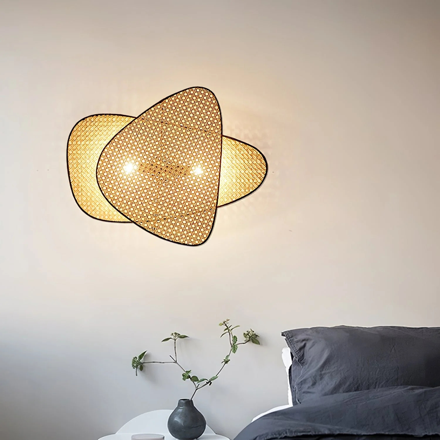 Rattan Wall Lamp