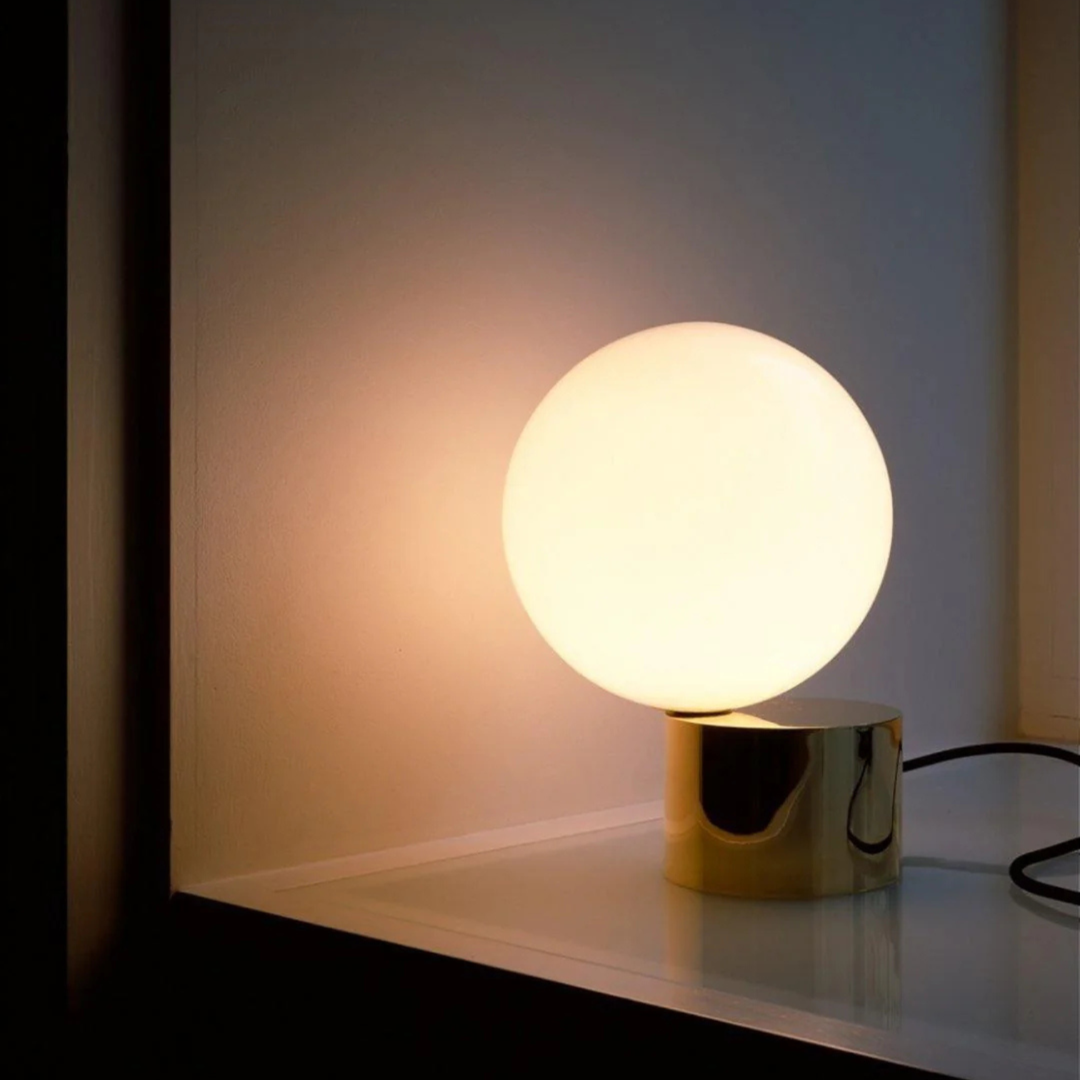 Orb Table Lamp