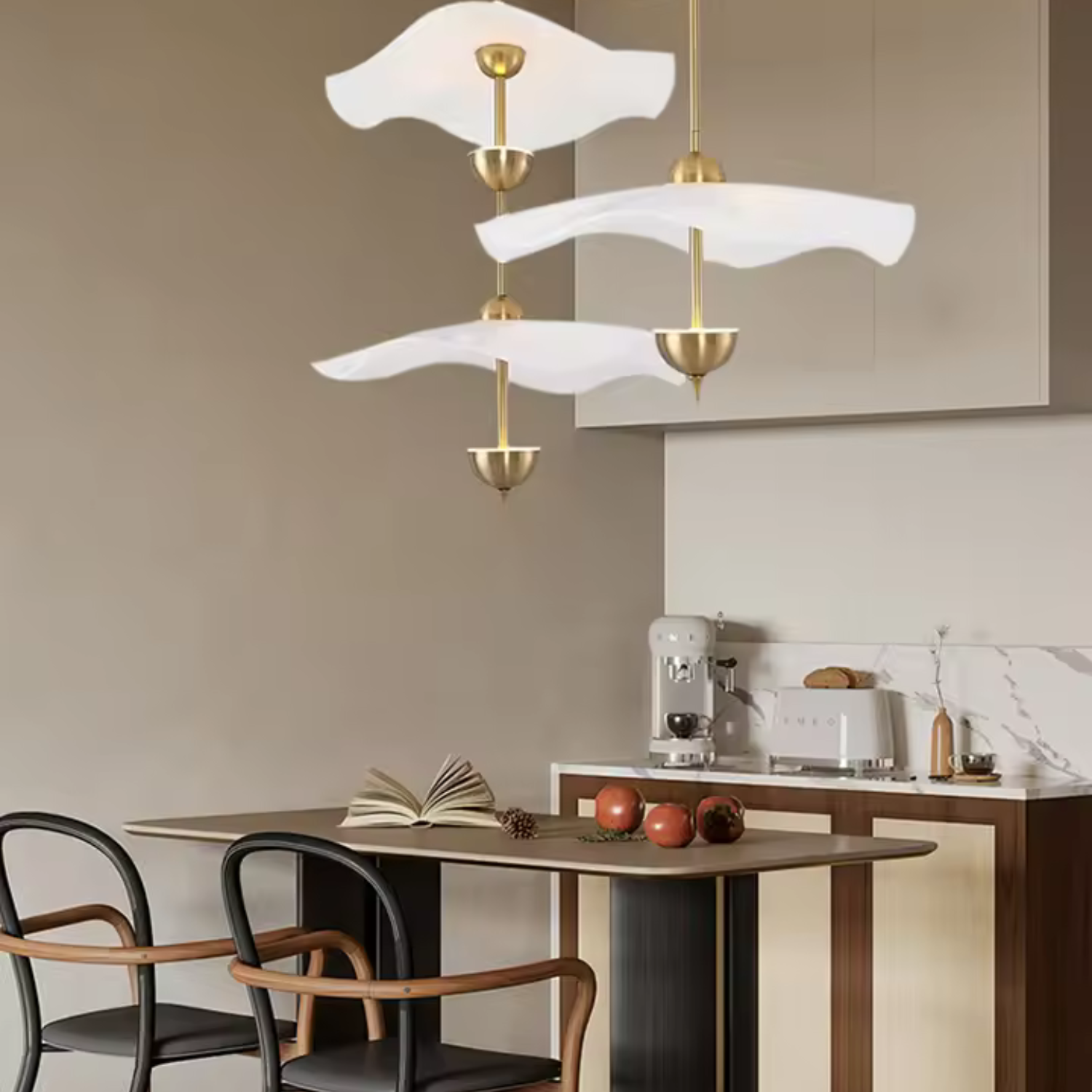 Flowing Pendant Lamp