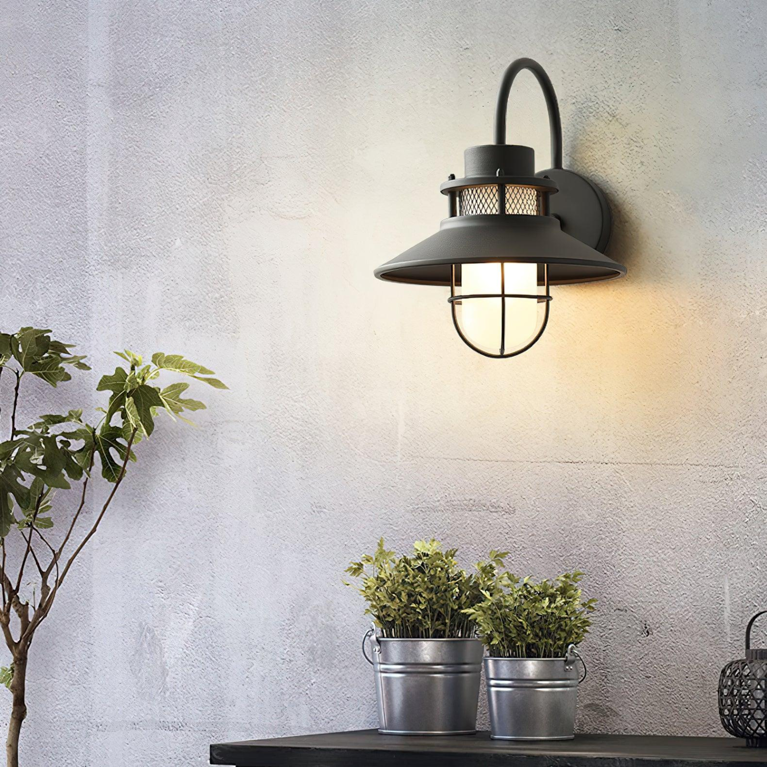 Industrial Outdoor Wall Lamp