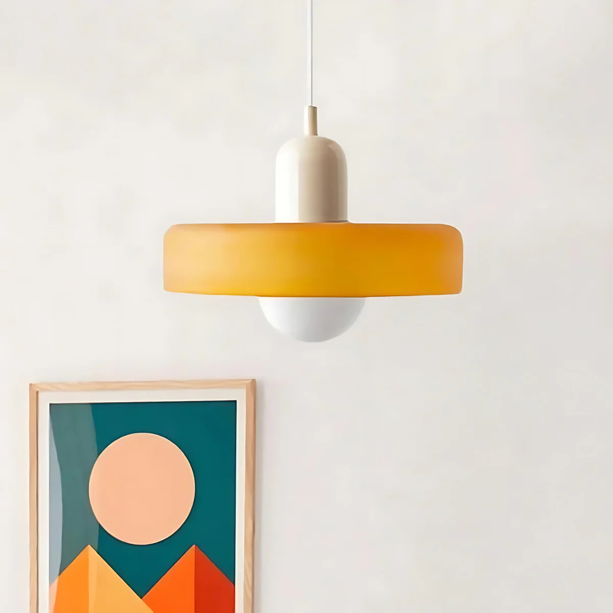 Sleek Nordic Pendant lamp